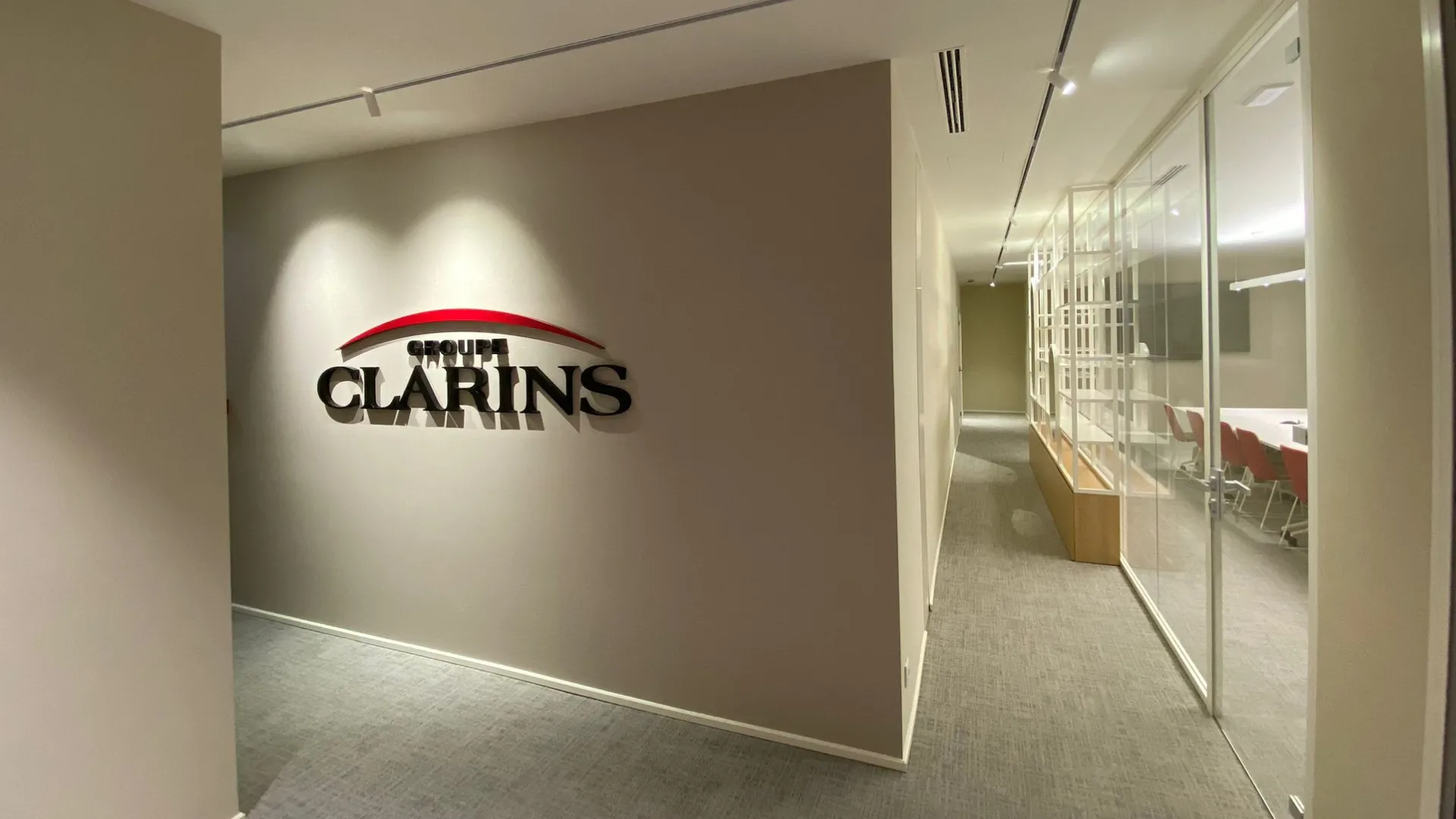 Clarins